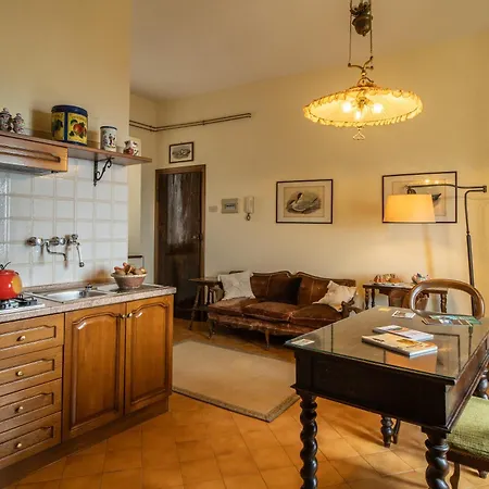 아파트 Serliana Montasola